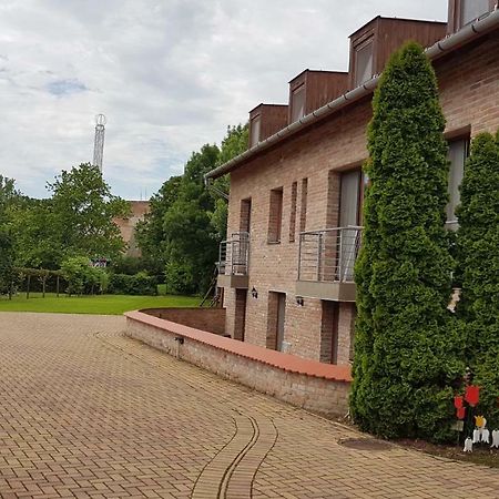 Gyulai Fuerdoe Apartman Exteriör bild