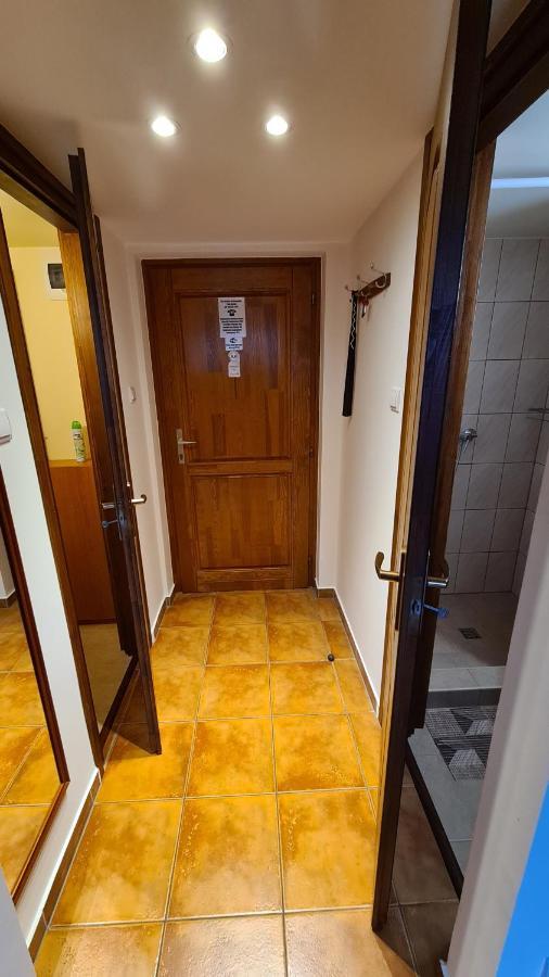 Gyulai Fuerdoe Apartman Exteriör bild